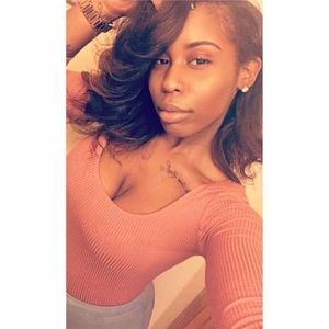 Meet your Posher, Dequindra